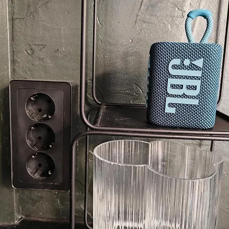 Charming In The French Quarter Of Апартаменты *